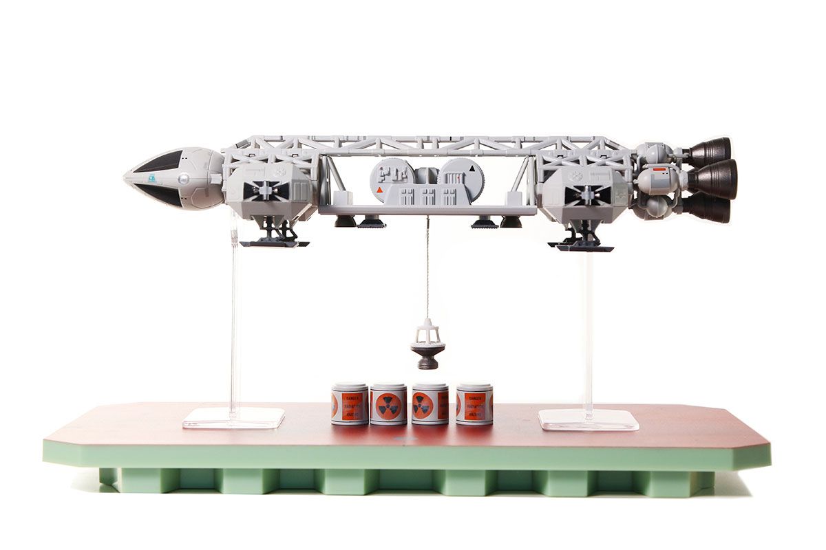 BellFine ベルファイン『Space 1999 シリーズ』イーグルトランスポーター 貨物ポッド装備形態